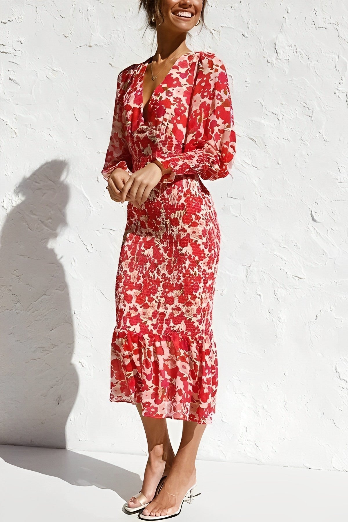 Classic Vintage Dress with a Flattering Fit