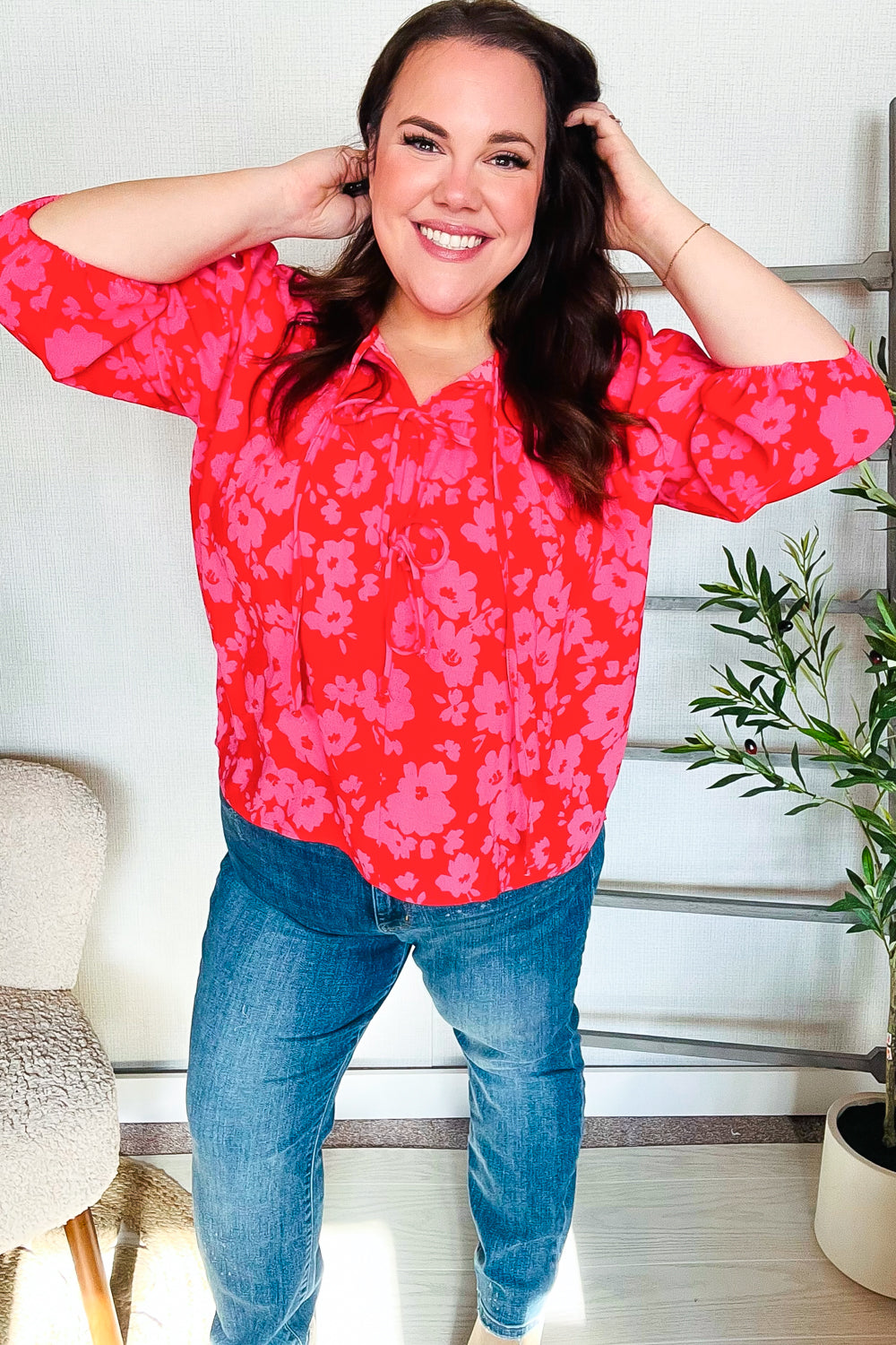 Effortlessly Elegant Blouse with a Timeless Design
