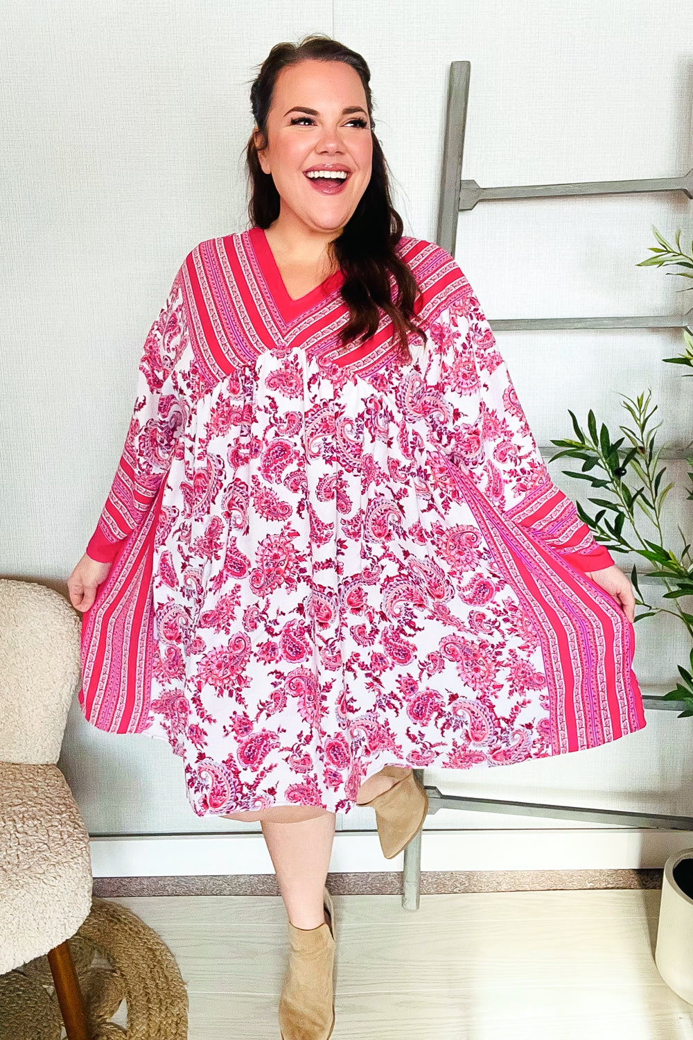 Gracefully Styled Dress for Any Occasion
