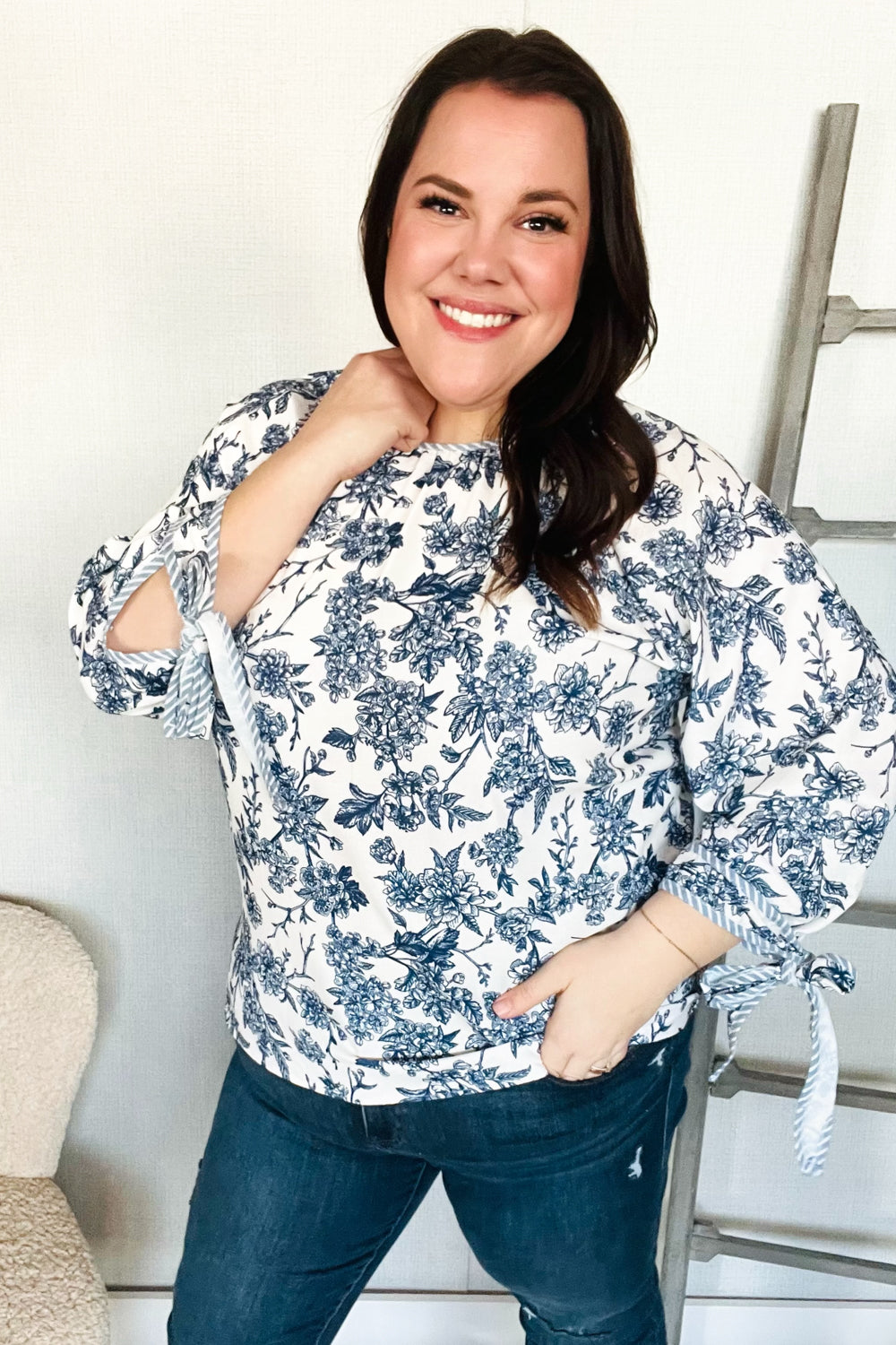 Beautifully Crafted Blouse in a Classic Style