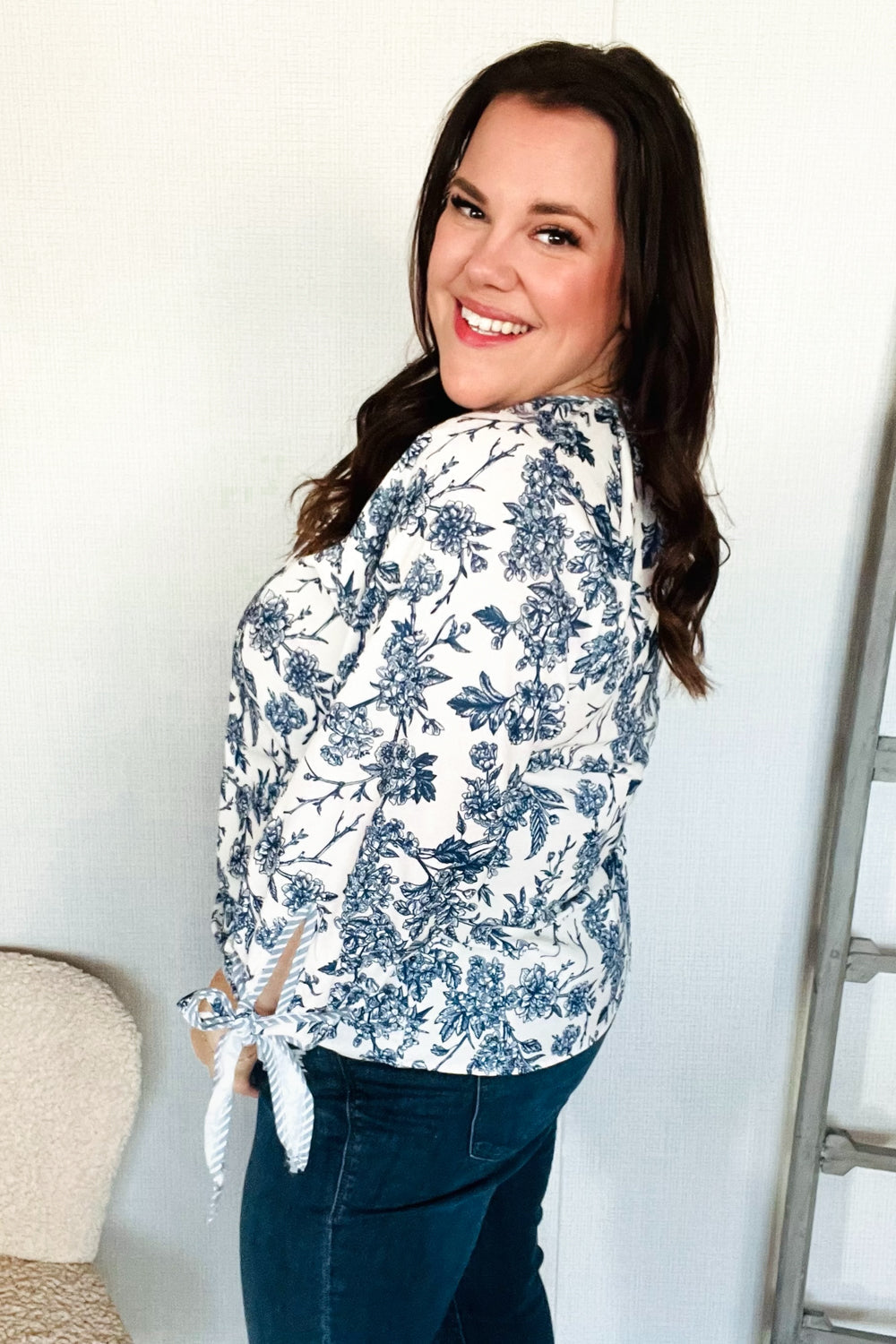 Beautifully Crafted Blouse in a Classic Style