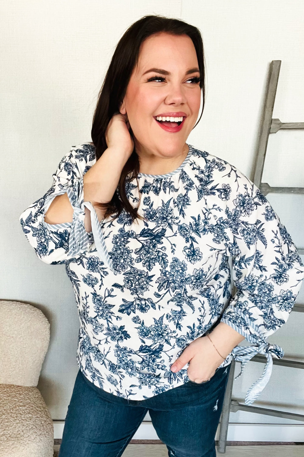 Beautifully Crafted Blouse in a Classic Style