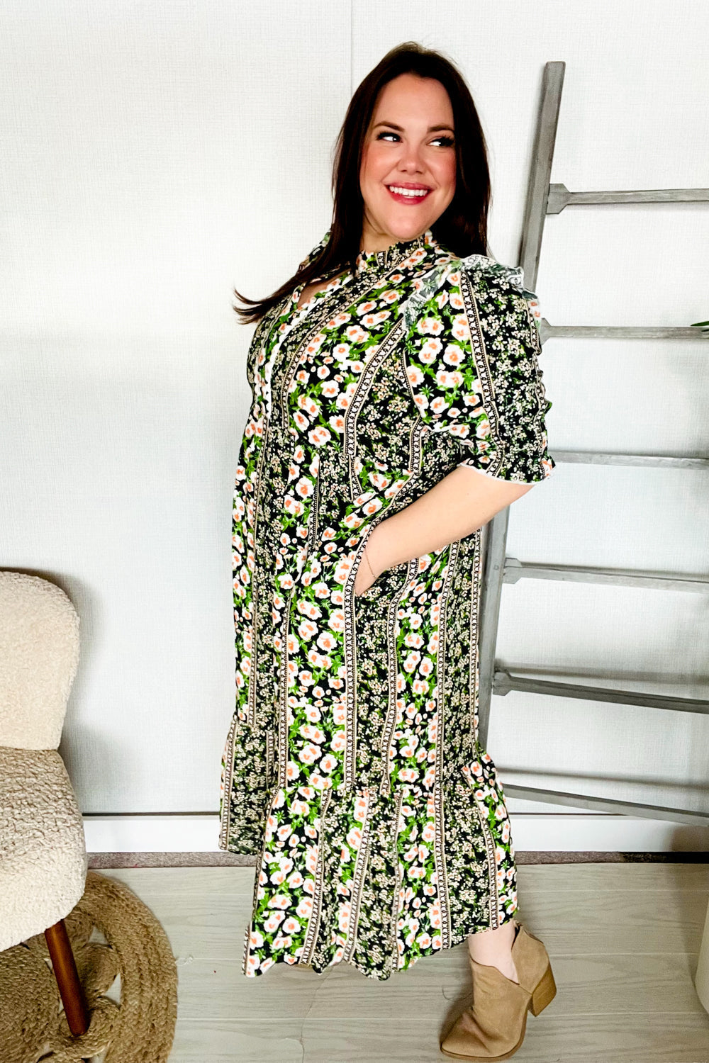 Classic Vintage & Enduringly Stylish Dress