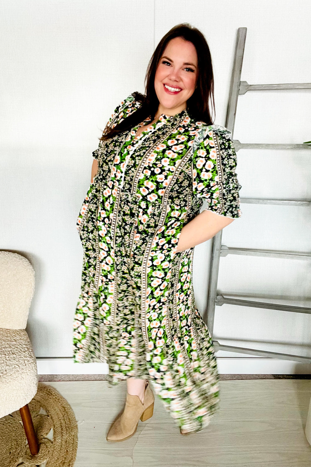 Classic Vintage & Enduringly Stylish Dress
