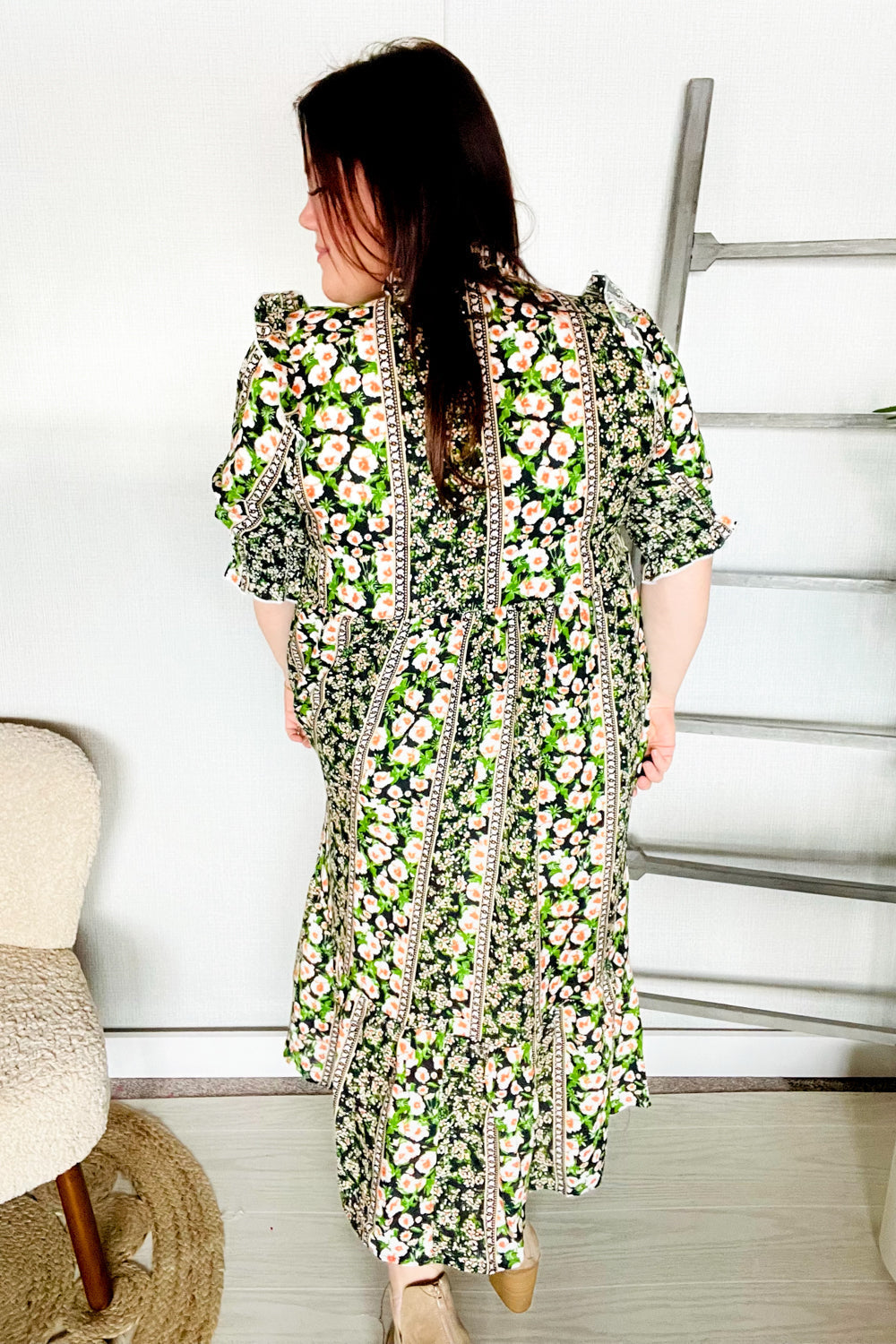 Classic Vintage & Enduringly Stylish Dress