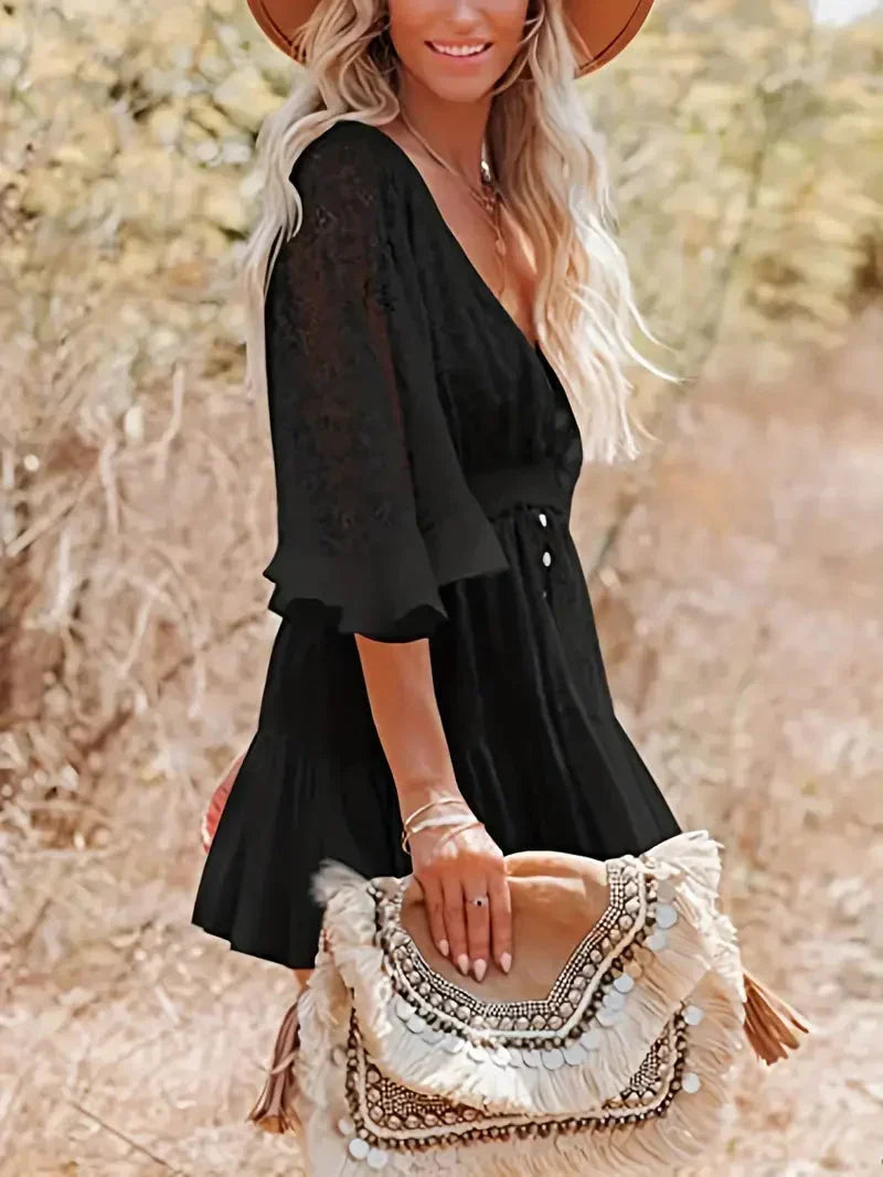 Classic Vintage & Enduringly Stylish Dress