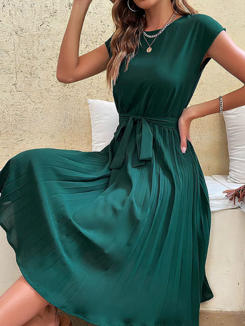 Classic Vintage Dress with a Flattering Fit