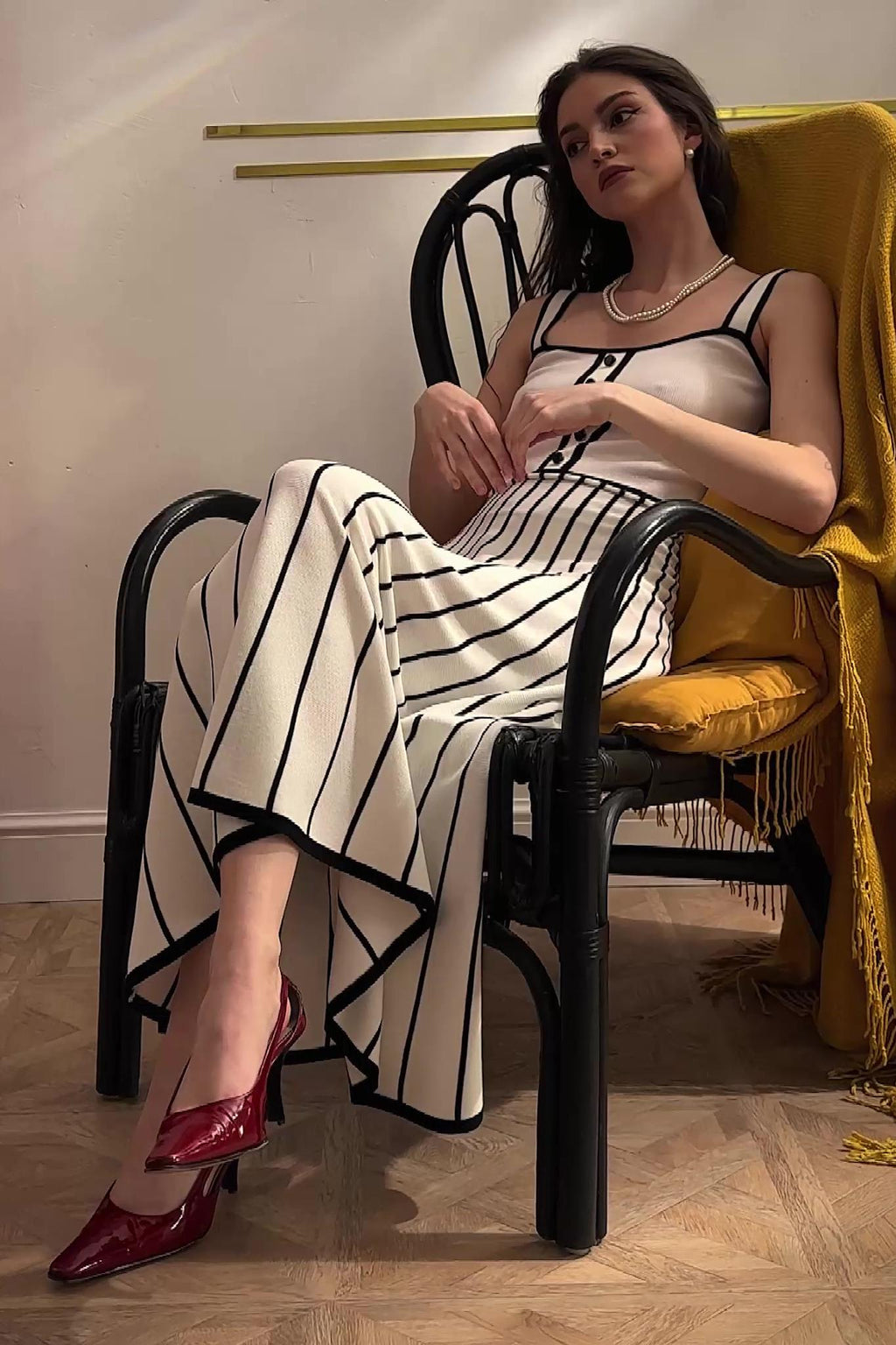 Sophisticated Dress with a Clean Classic Look