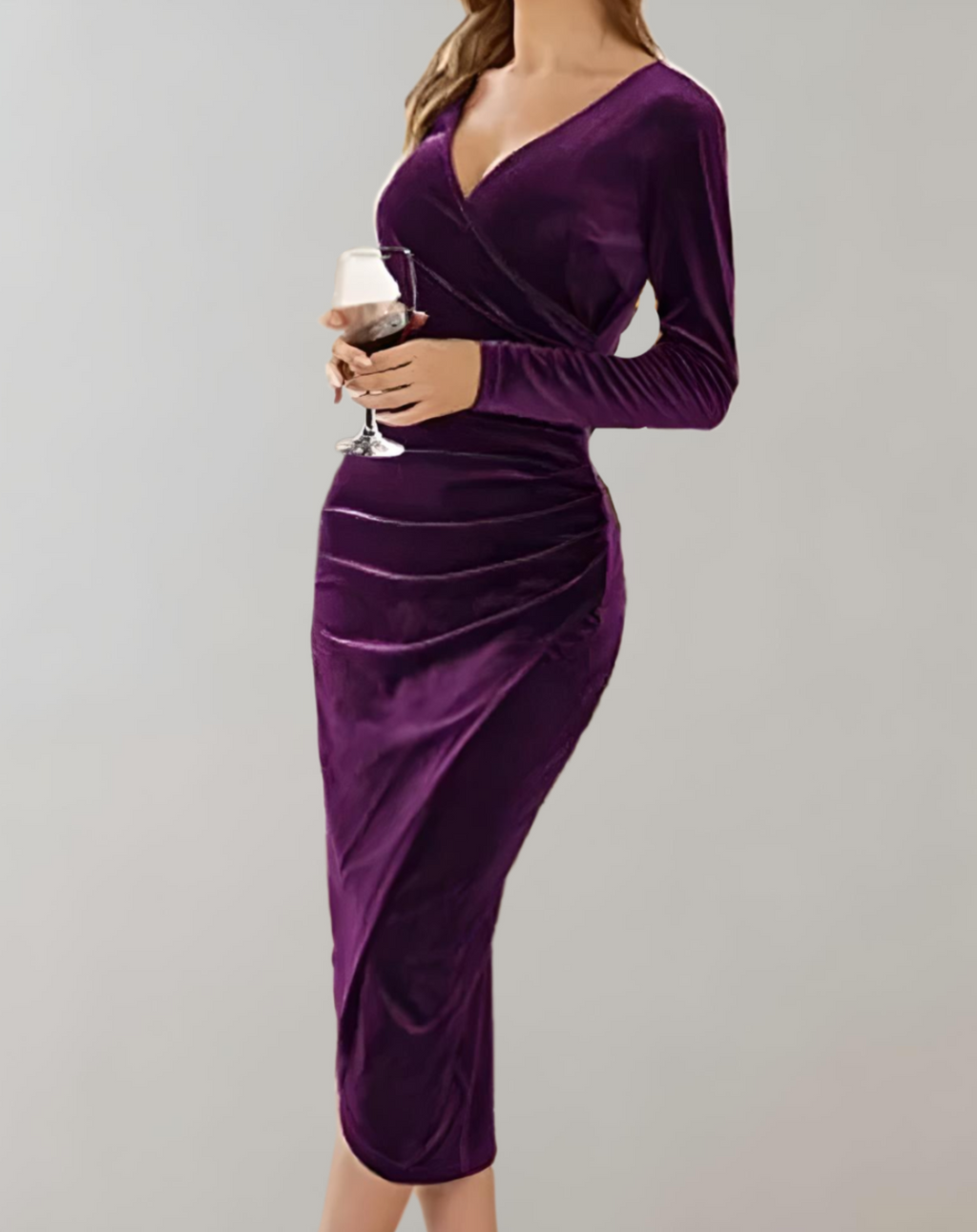 Well Tailored Dress with a Graceful Silhouette