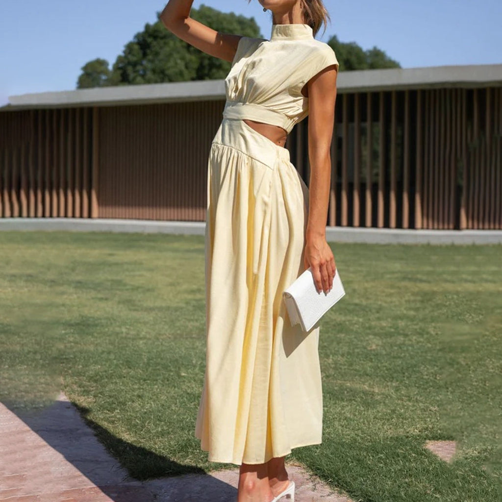 Sophisticated Dress with a Clean Classic Look