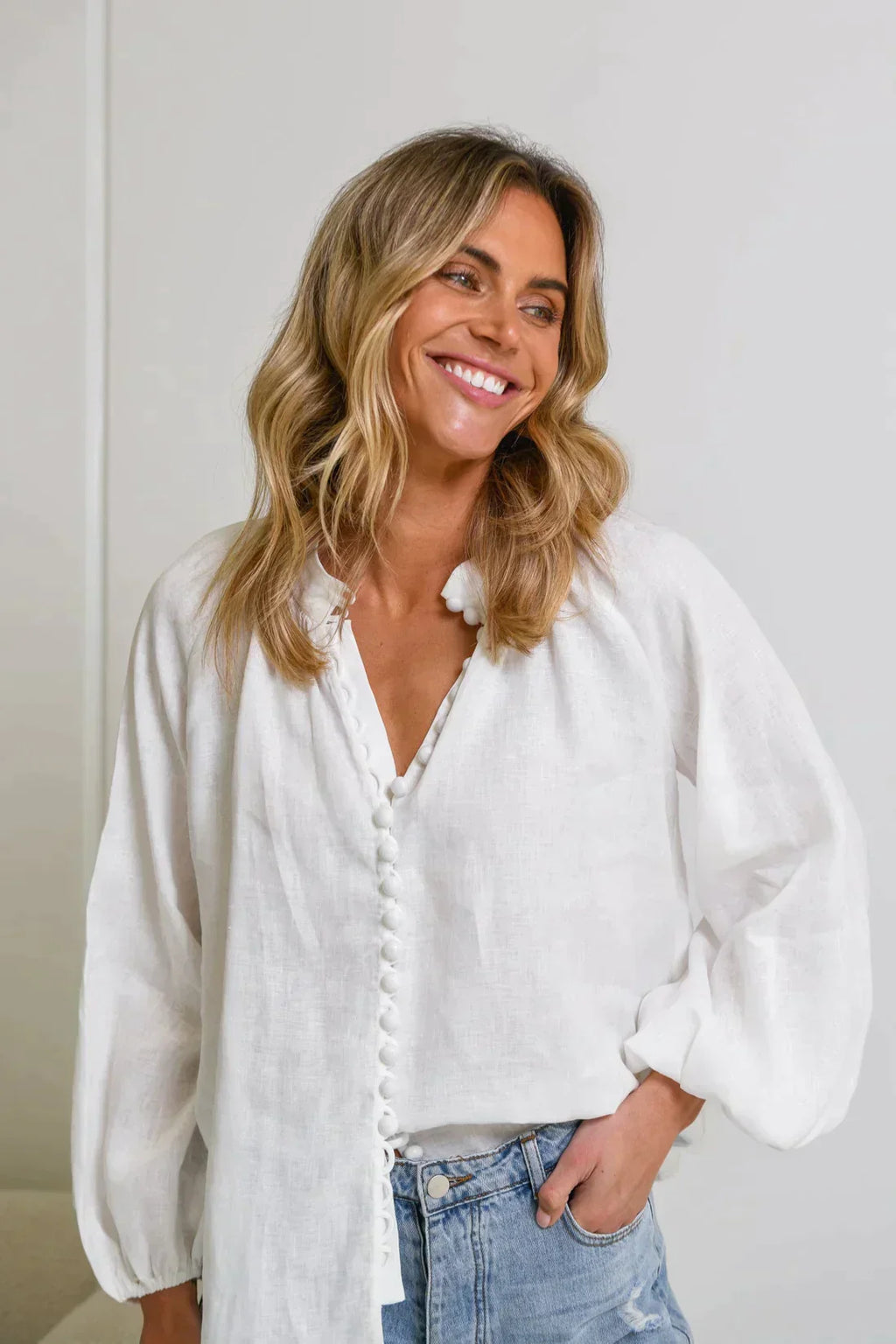 Classic Vintage & Enduringly Stylish Blouse
