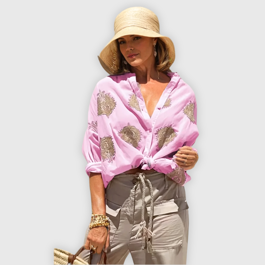 Well Tailored Blouse with a Graceful Silhouette