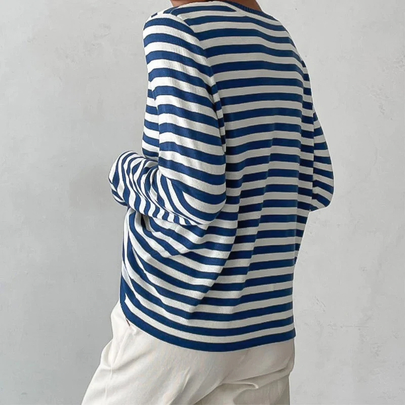 Elegantly Styled Blouse for Everyday Wear