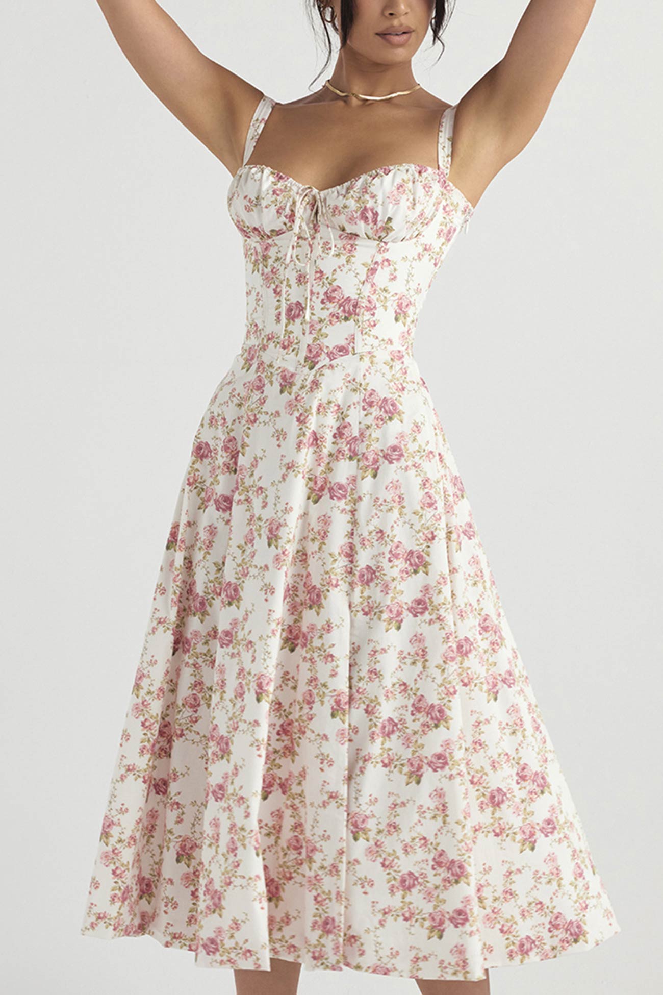 Beautifully Crafted Dress in a Classic Style