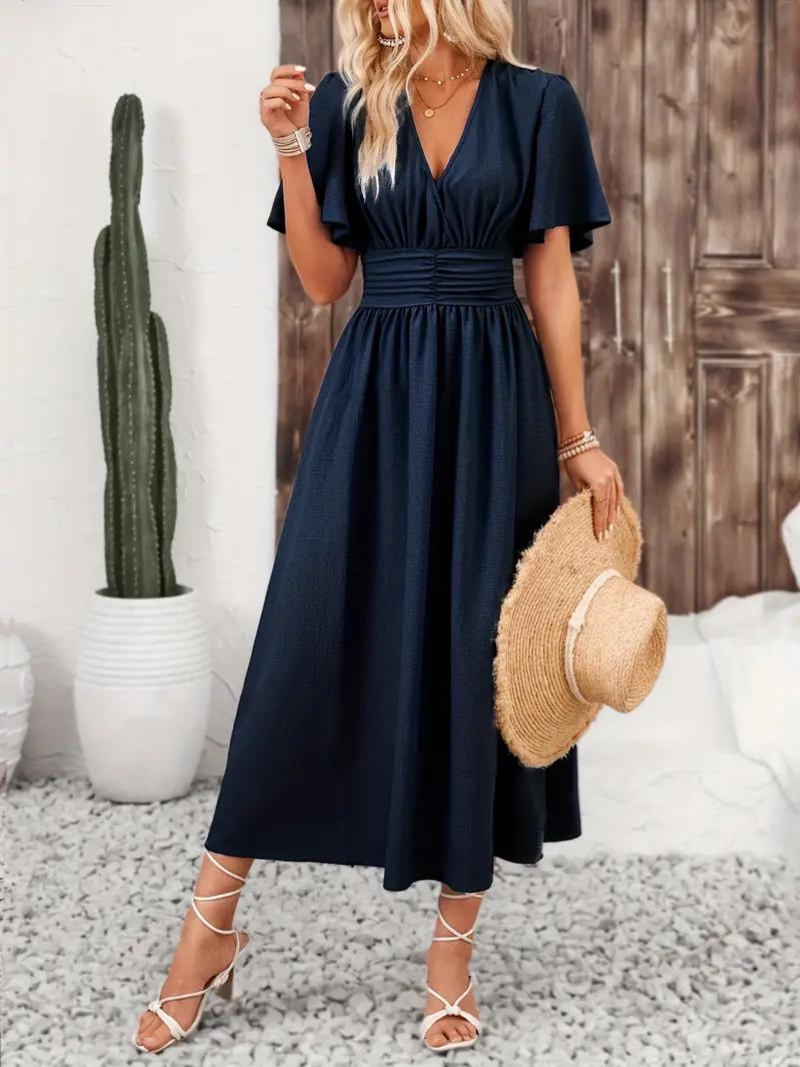 Classic Vintage Dress with a Flattering Fit