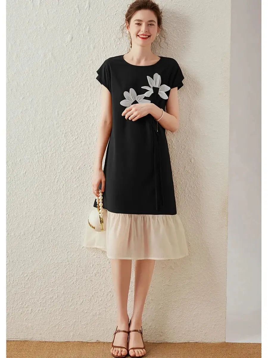 Polished Dress with an Effortless Classic Look