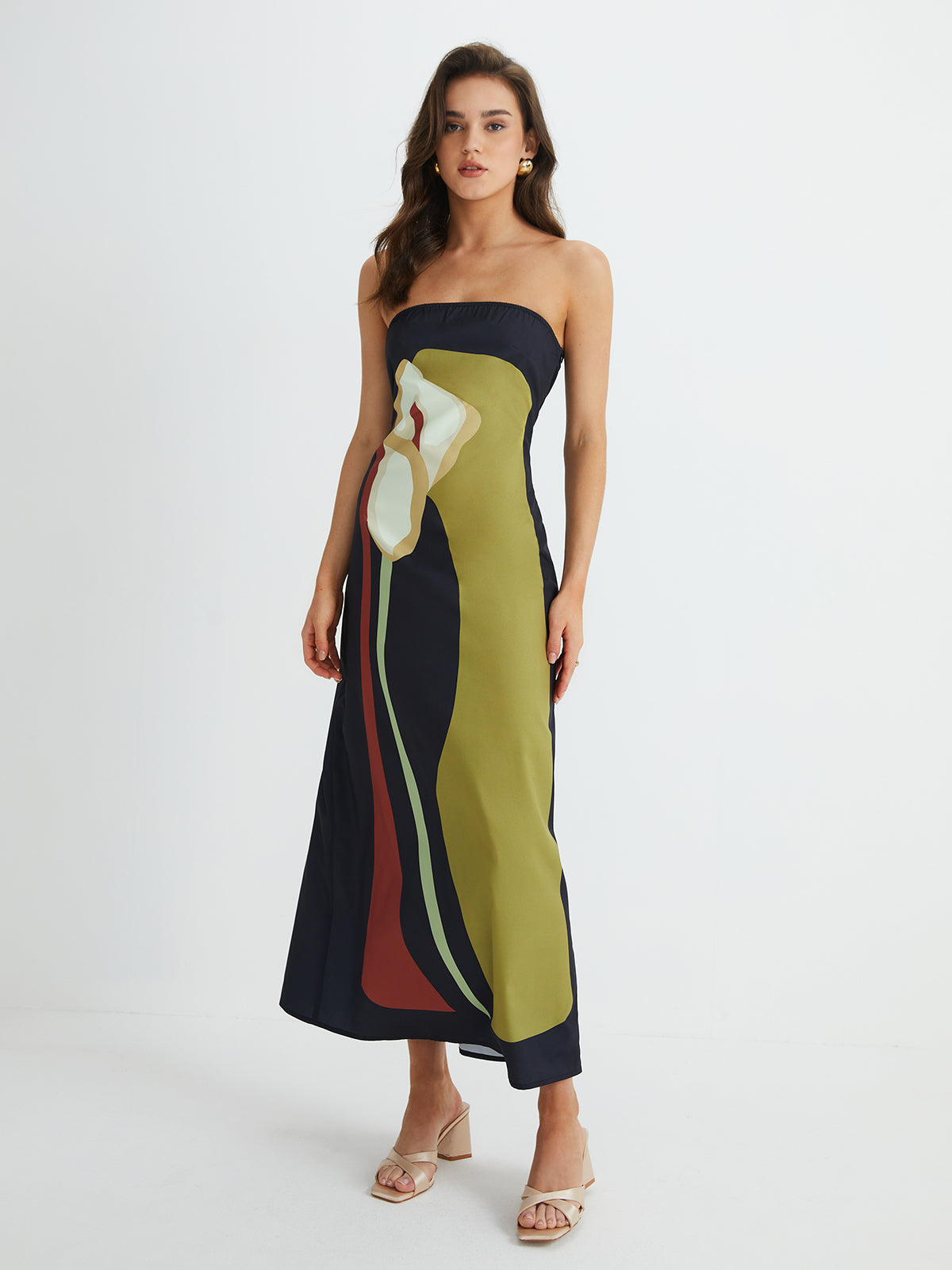 Polished Dress with an Effortless Classic Look
