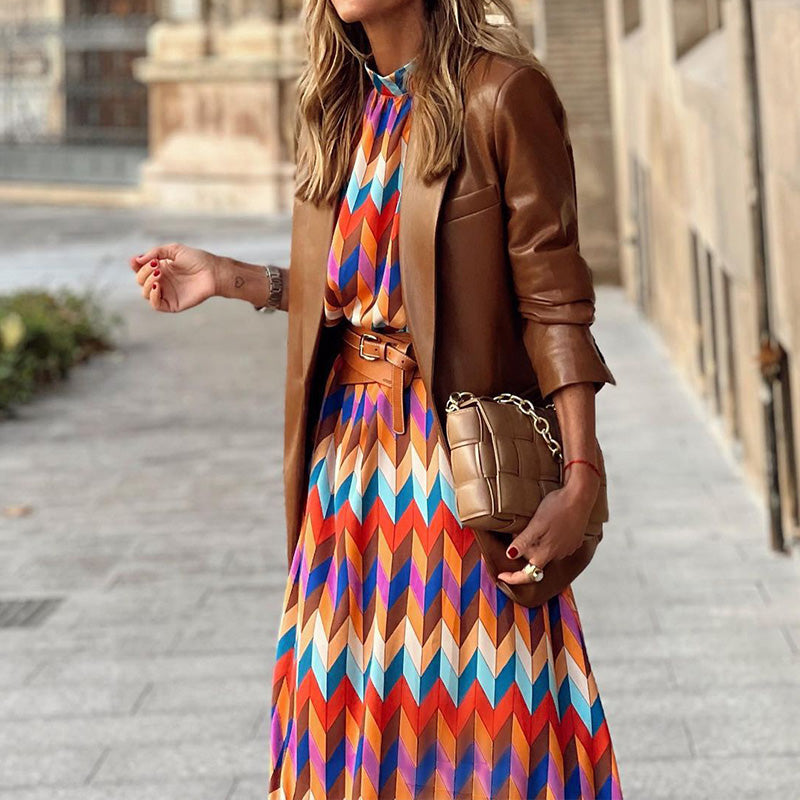 Well Tailored Dress with a Graceful Silhouette