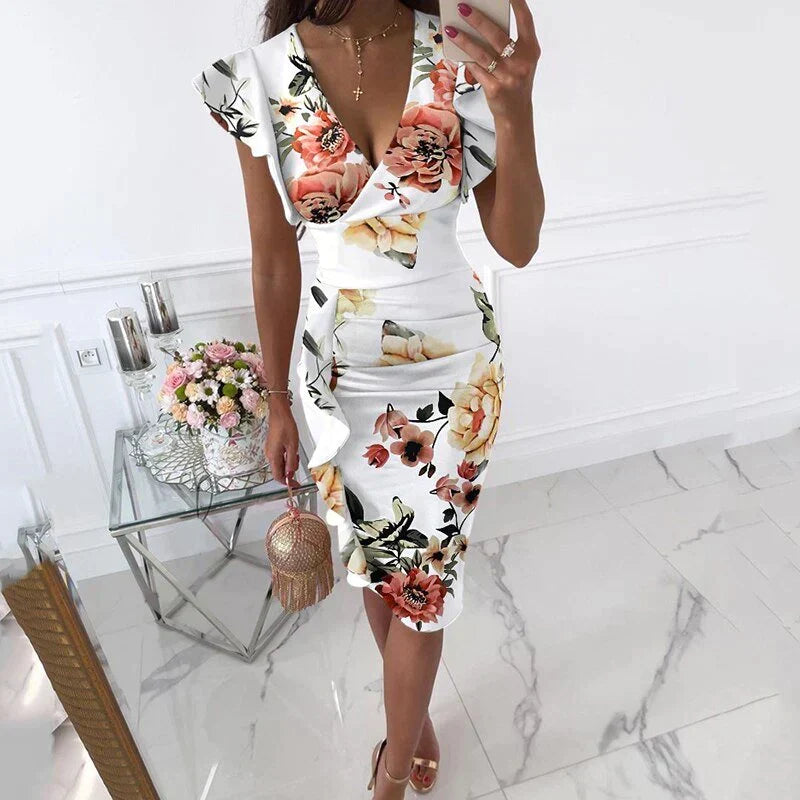 Gracefully Styled Dress for Any Occasion