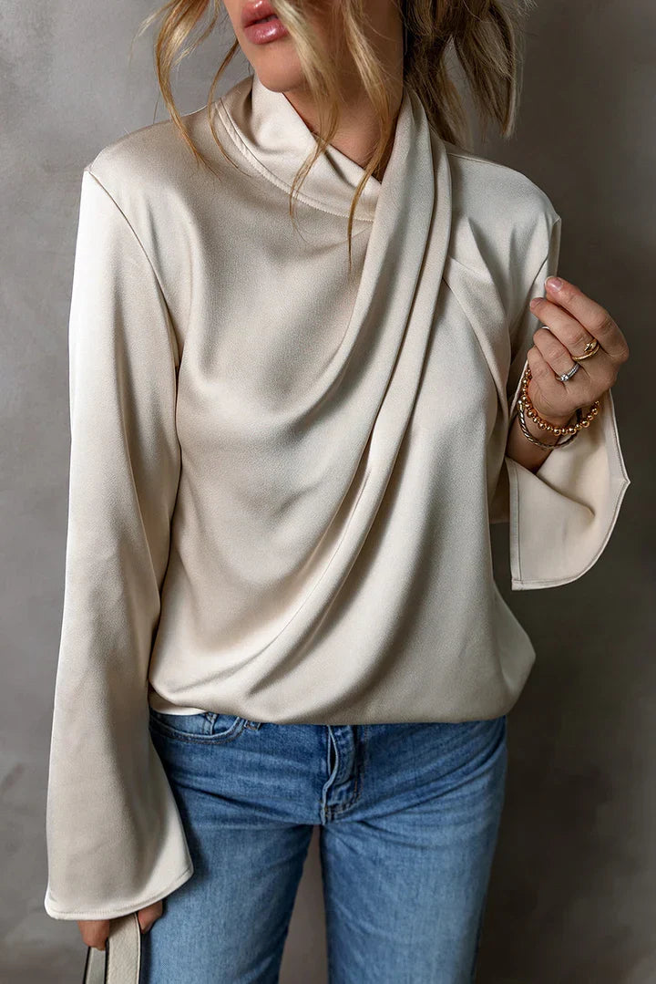 Polished Blouse with an Effortless Classic Look