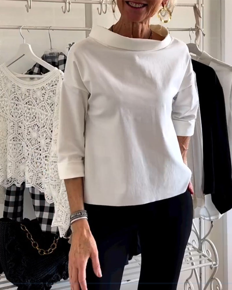 Sophisticated Blouse with a Clean Classic Look
