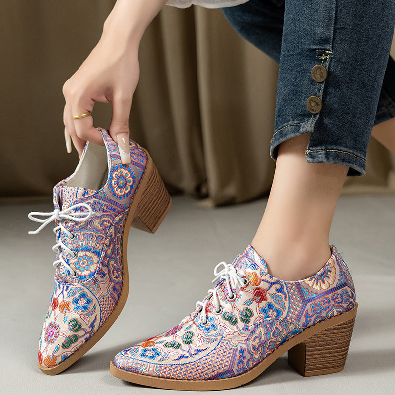 Graceful Orthopedic Boots for Modern Look