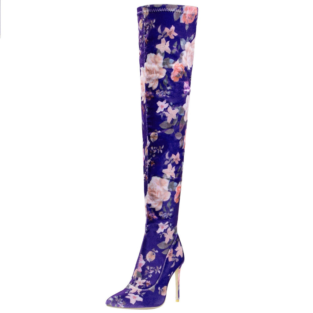 Graceful Orthopedic Boots for Modern Look