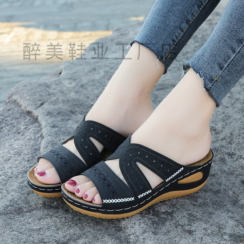 Classic Orthopedic Sandals with Timeless Style