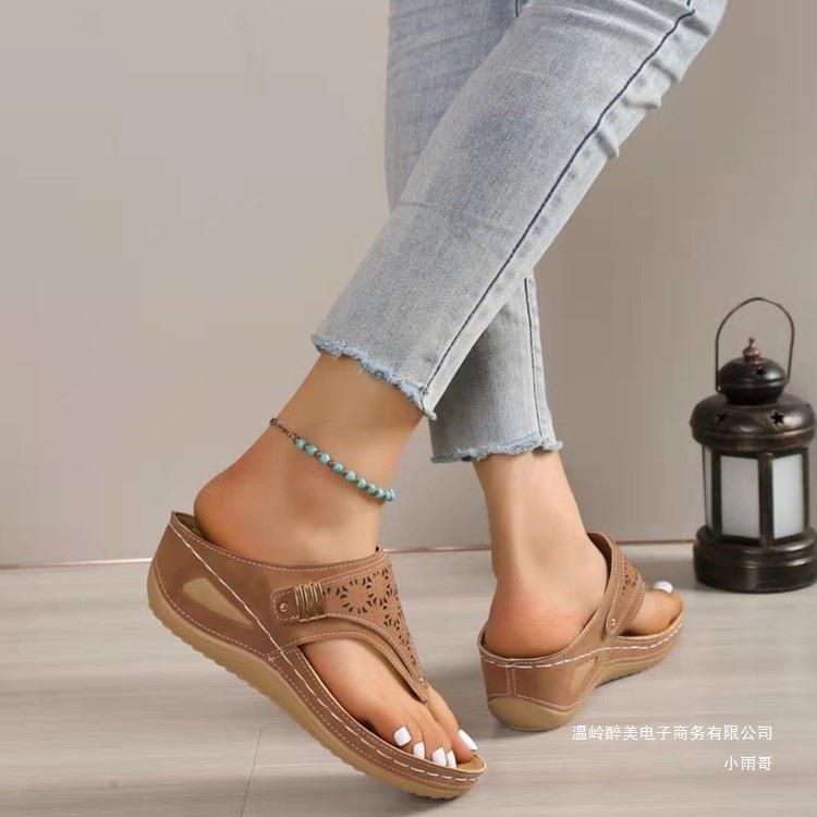 Graceful Orthopedic Sandals for Modern Look
