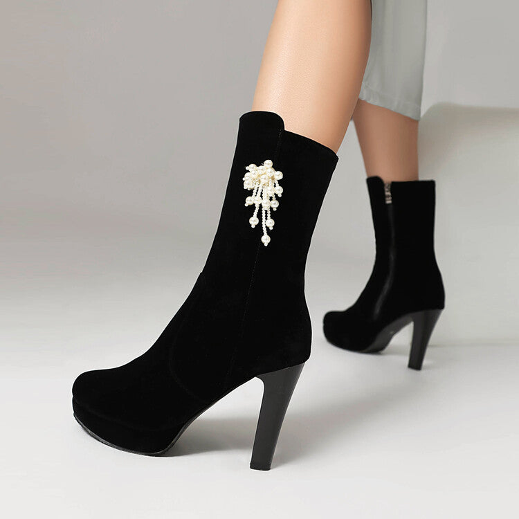 Graceful Orthopedic Boots for Modern Look