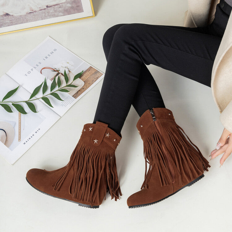 Graceful Orthopedic Boots for Modern Look