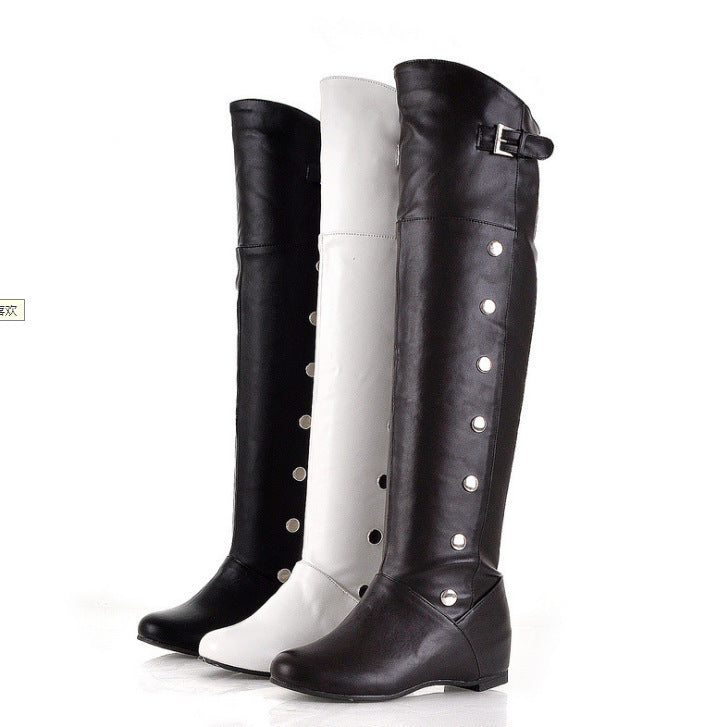 Graceful Orthopedic Boots for Modern Look