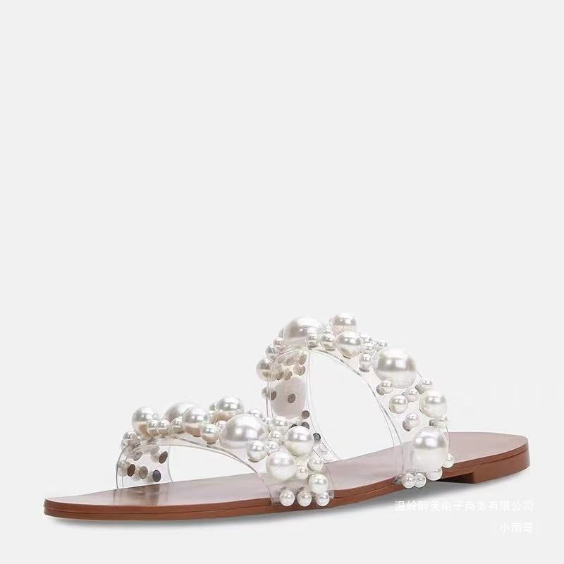 Graceful Orthopedic Sandals for Modern Look
