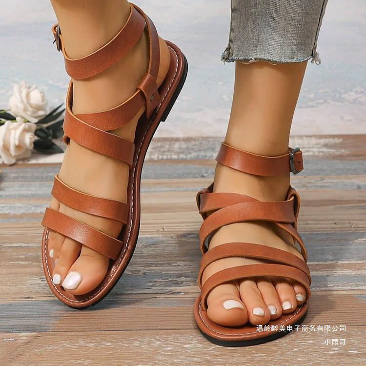 Chic Orthopedic Sandals with Unique Design