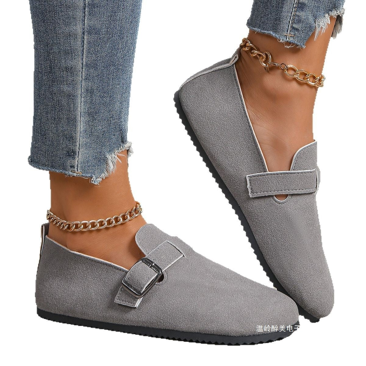 Graceful Orthopedic Sneakers for Modern Look