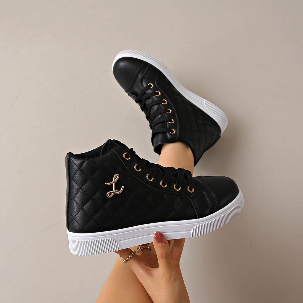 Classic Orthopedic Sneakers with Timeless Style