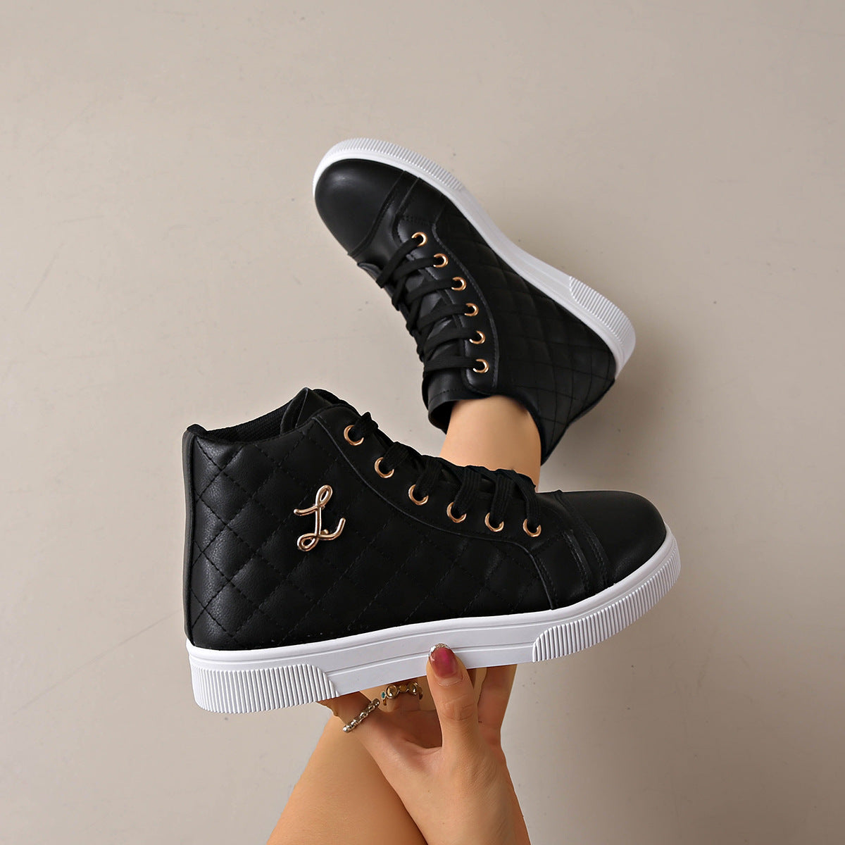 Classic Orthopedic Sneakers with Timeless Style