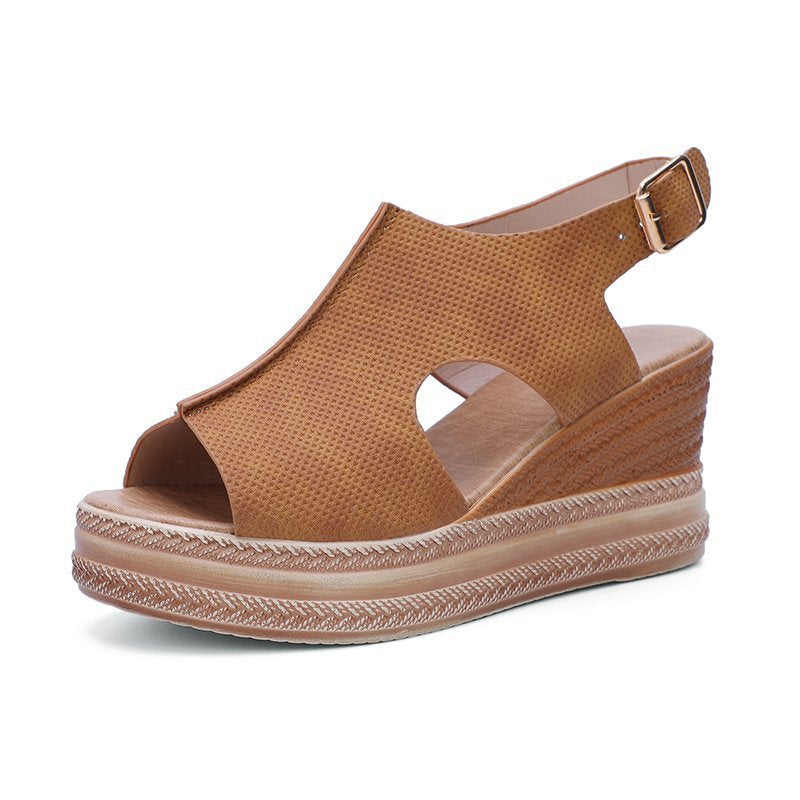 Graceful Orthopedic Sandals for Modern Look