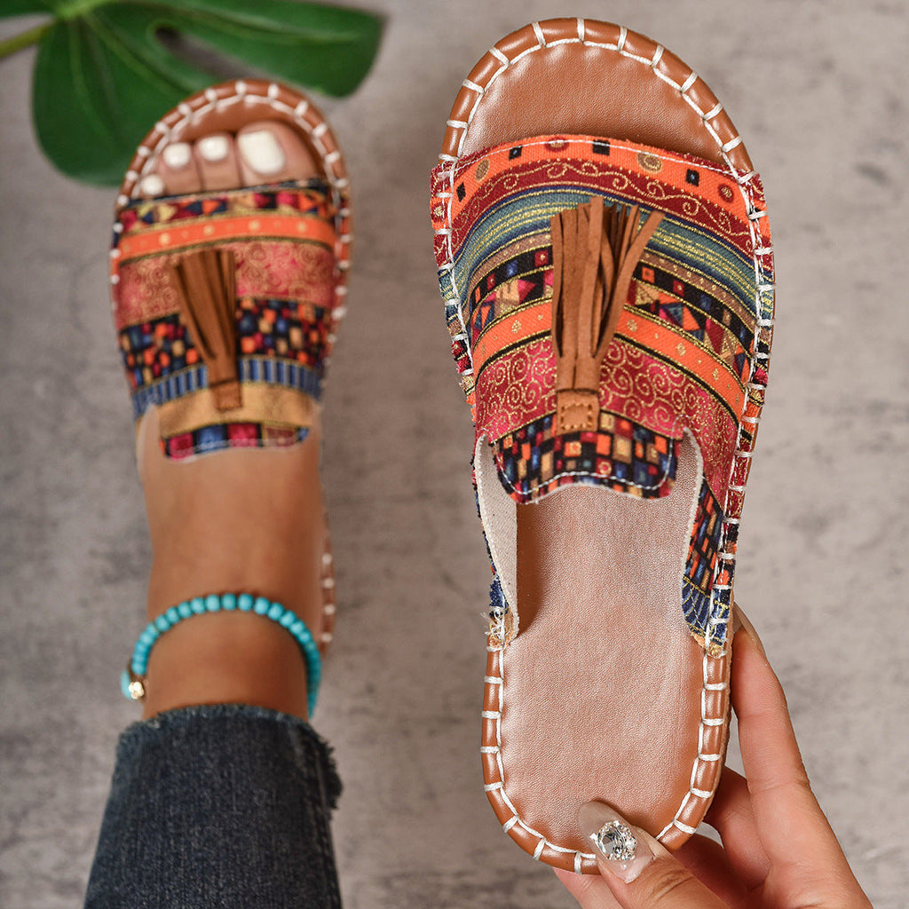 Chic Orthopedic Sandals with Unique Design