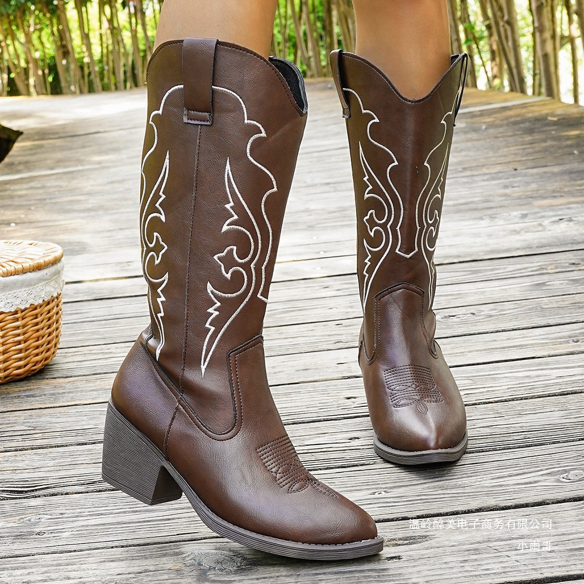 Chic Orthopedic Boots with Unique Design