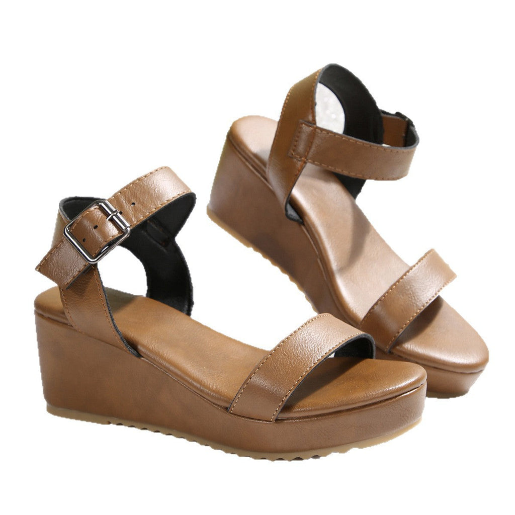 Chic Orthopedic Sandals with Unique Design