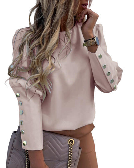Sophisticated Blouse with a Clean Classic Look