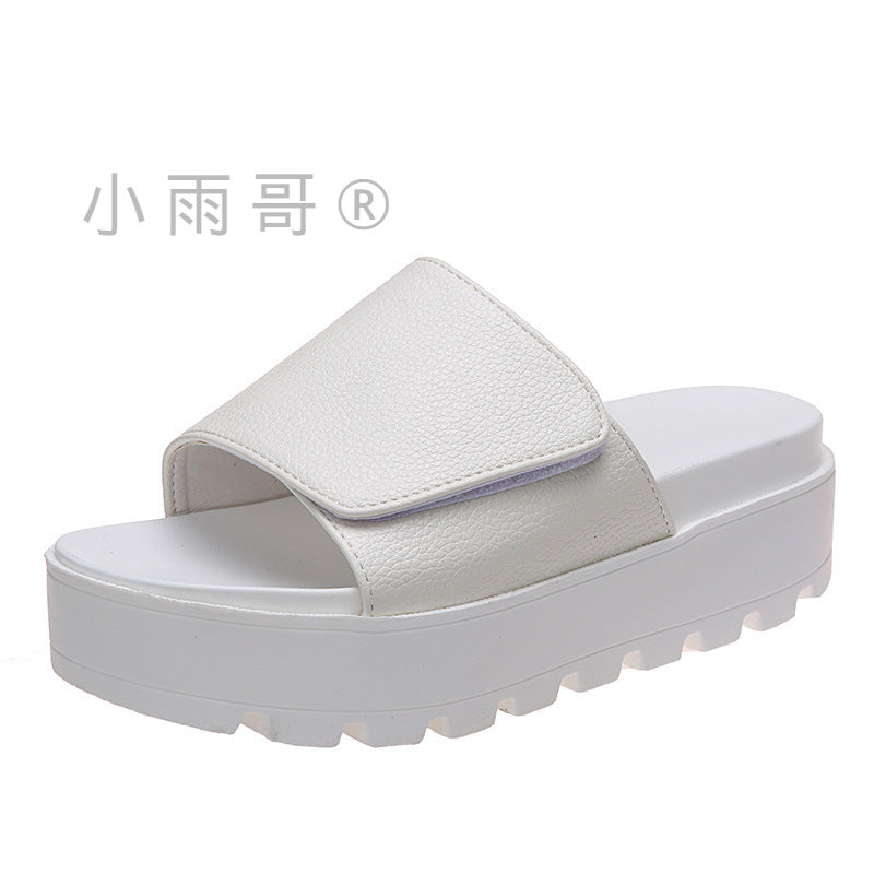 Beautifully Crafted Orthopedic Sandals