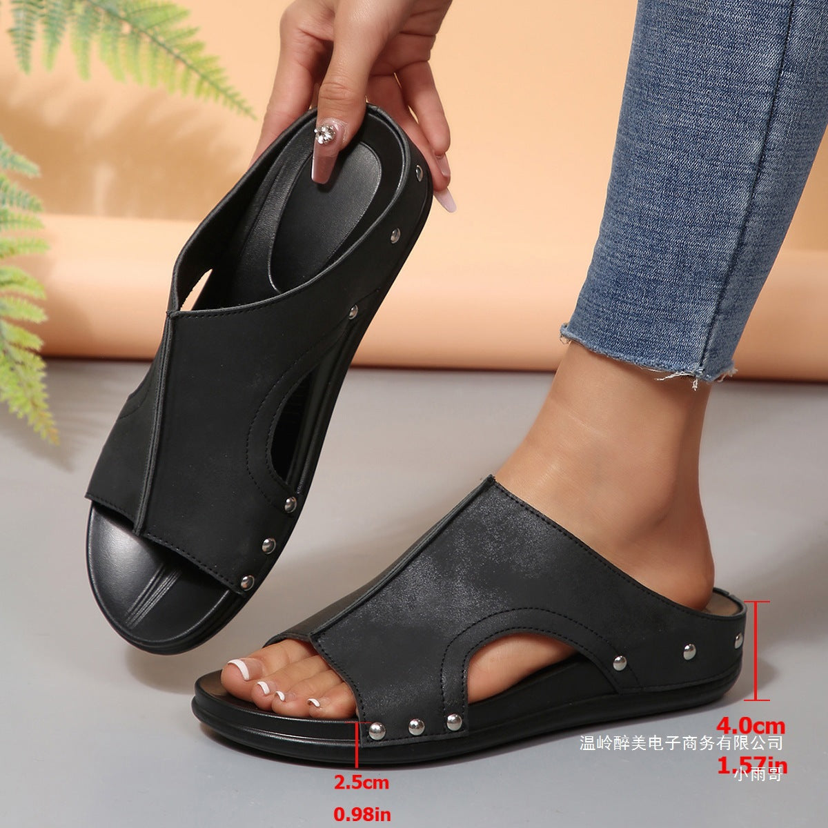 Graceful Orthopedic Sandals for Modern Look