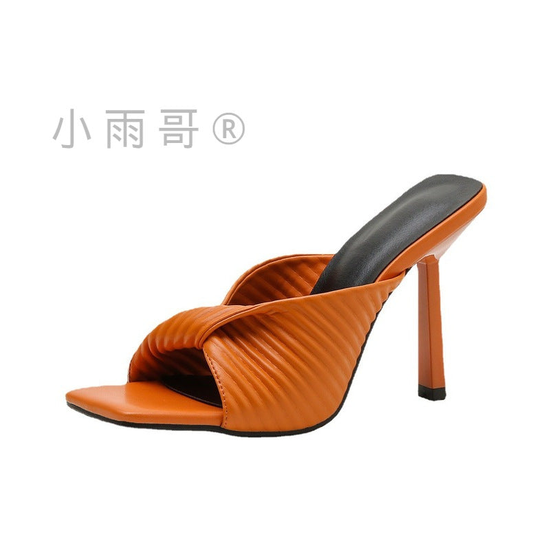 Graceful Orthopedic Sandals for Modern Look