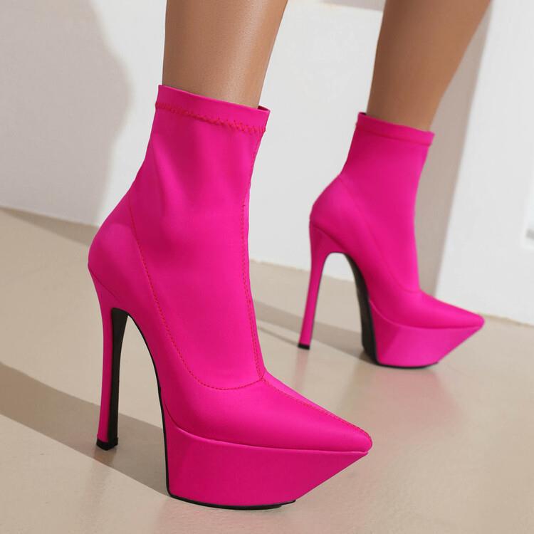Chic Orthopedic Boots with Unique Design