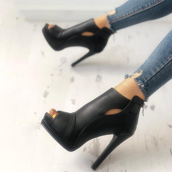 Chic Orthopedic Boots with Unique Design