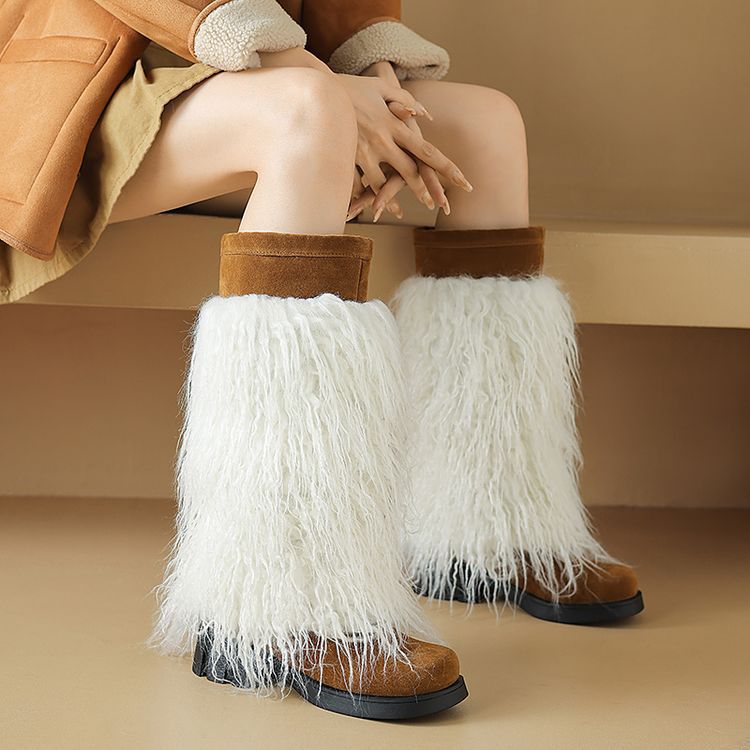 Graceful Orthopedic Boots for Modern Look