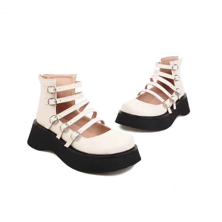 Beautifully Crafted Orthopedic Sandals