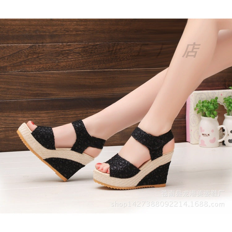Beautifully Crafted Orthopedic Sandals